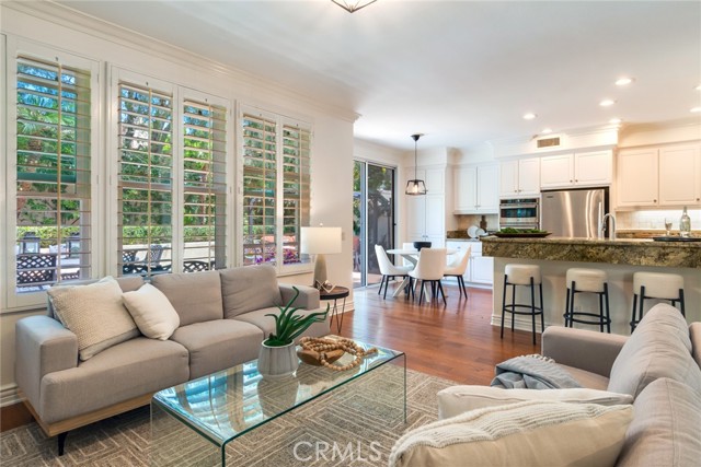 Detail Gallery Image 8 of 34 For 2515 Lewis Dr, Tustin,  CA 92782 - 4 Beds | 2/1 Baths