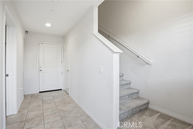 Detail Gallery Image 7 of 34 For 811 N Dalton Ave #105,  Azusa,  CA 91702 - 4 Beds | 3/1 Baths