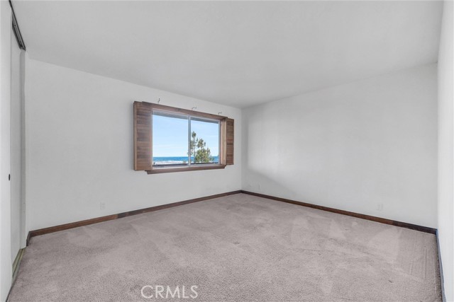 30062 Grandpoint Lane, Rancho Palos Verdes CA: https://media.crmls.org/medias/f2fd87e4-cae6-42f9-b01c-383c5e487723.jpg
