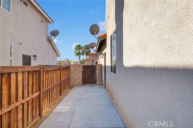 Detail Gallery Image 37 of 51 For 12626 Luna Rd, Victorville,  CA 92392 - 5 Beds | 3/1 Baths