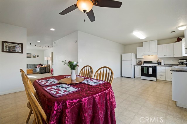 Detail Gallery Image 17 of 30 For 184 Remington Dr, Chico,  CA 95928 - 3 Beds | 2 Baths