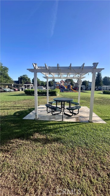 600 Hosking Avenue, Bakersfield CA: https://media.crmls.org/medias/f301ebac-9273-4b74-872c-2a264dbc0bf0.jpg