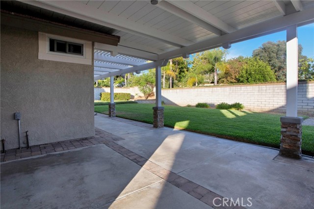 2963 Falconberg Drive, La Verne CA: https://media.crmls.org/medias/f3021ab4-244a-4e8a-ac83-33536988b075.jpg