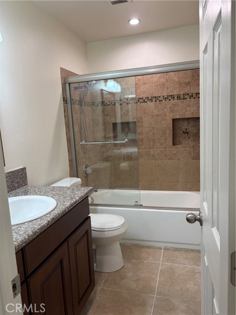 Detail Gallery Image 11 of 14 For 7112 Heil, Huntington Beach,  CA 92647 - 2 Beds | 2 Baths