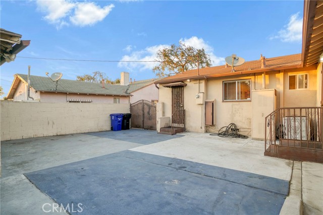 Detail Gallery Image 19 of 24 For 1622 W 109th Pl, Los Angeles,  CA 90047 - 3 Beds | 2 Baths