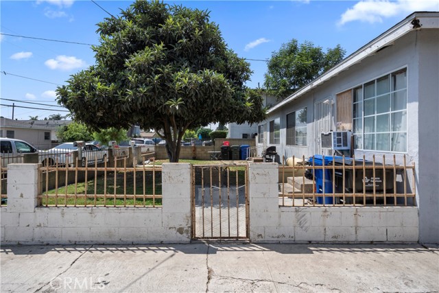 Detail Gallery Image 22 of 34 For 8225 2nd St, Paramount,  CA 90723 - – Beds | – Baths