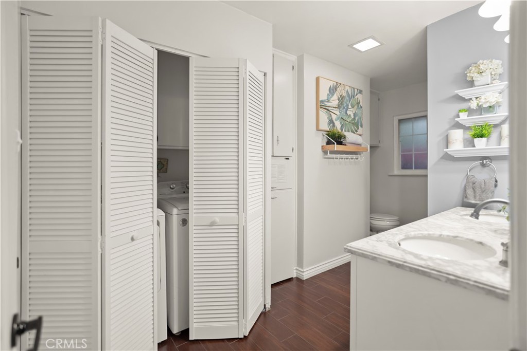 F3039Ac7 A361 40Cf 9080 924Bfe0C9A3B 1811 Country Club, Bakersfield, Ca 93306 &Lt;Span Style='BackgroundColor:transparent;Padding:0Px;'&Gt; &Lt;Small&Gt; &Lt;I&Gt; &Lt;/I&Gt; &Lt;/Small&Gt;&Lt;/Span&Gt;