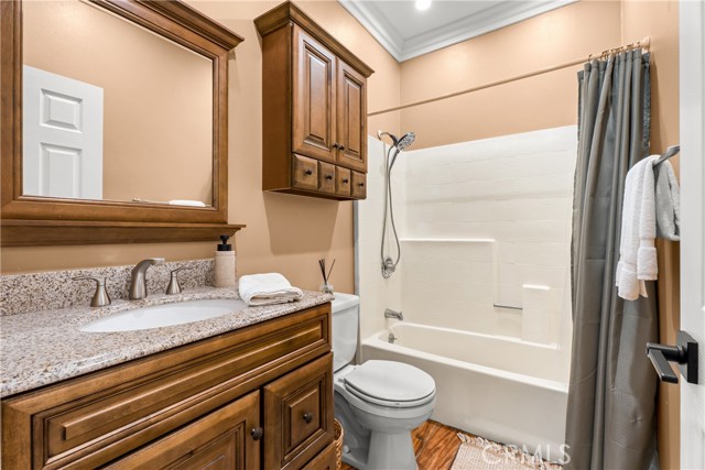 Detail Gallery Image 19 of 29 For 4561 Warner #203,  Huntington Beach,  CA 92649 - 2 Beds | 2 Baths