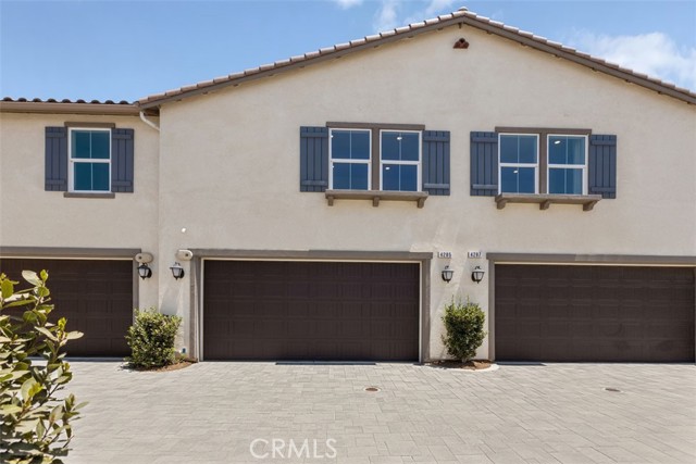 4285 S Hermosa Paseo, Ontario CA: https://media.crmls.org/medias/f304d890-9344-4567-8aa9-acddec59c8aa.jpg