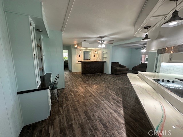 Detail Gallery Image 9 of 21 For 970 Ramada Way, Hemet,  CA 92543 - 2 Beds | 2 Baths