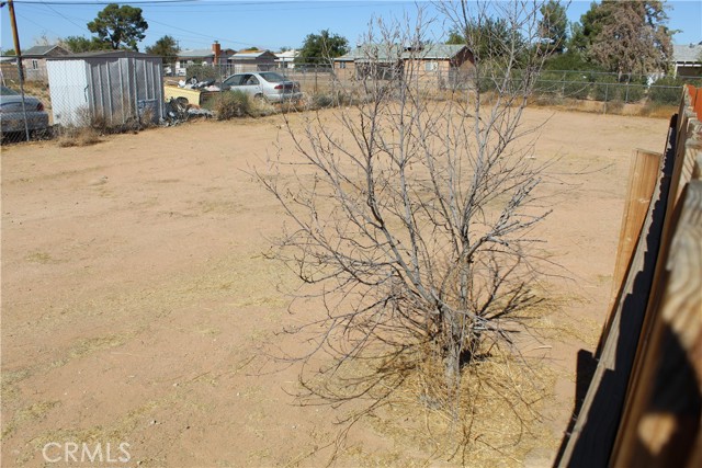 Detail Gallery Image 24 of 28 For 22788 Eyota Rd, Apple Valley,  CA 92308 - 3 Beds | 1/1 Baths