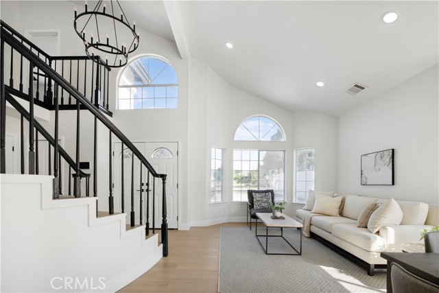 12930 Norfolk Lane, Victorville CA: https://media.crmls.org/medias/f3069b98-a511-403f-8a08-c961d72623de.jpg