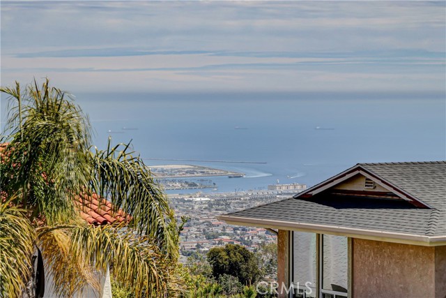 30061 Grandpoint Lane, Rancho Palos Verdes, California 90275, 4 Bedrooms Bedrooms, ,2 BathroomsBathrooms,Single Family Residence,For Sale,Grandpoint,SB24079736