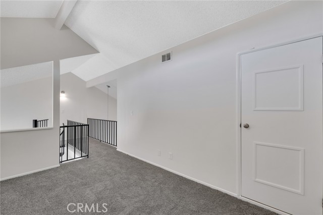 Detail Gallery Image 8 of 30 For 26746 Claudette St #462,  Canyon Country,  CA 91351 - 2 Beds | 2 Baths