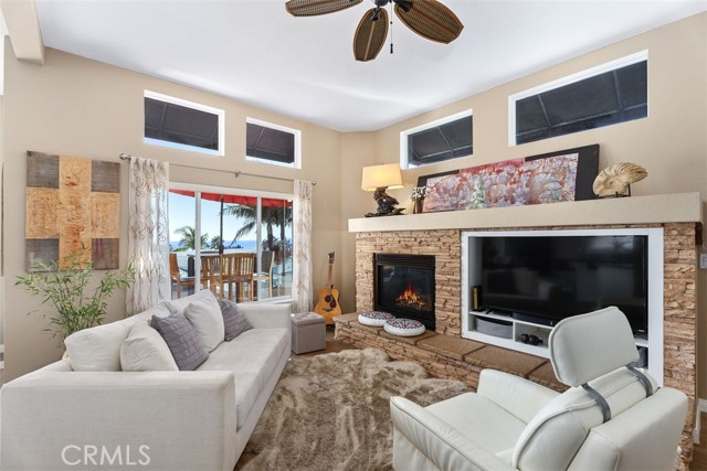 High ceilings throughout