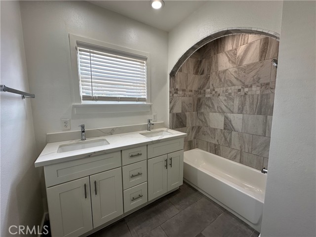 Detail Gallery Image 8 of 14 For 1054 N Euclid Ave, Upland,  CA 91786 - 3 Beds | 2 Baths