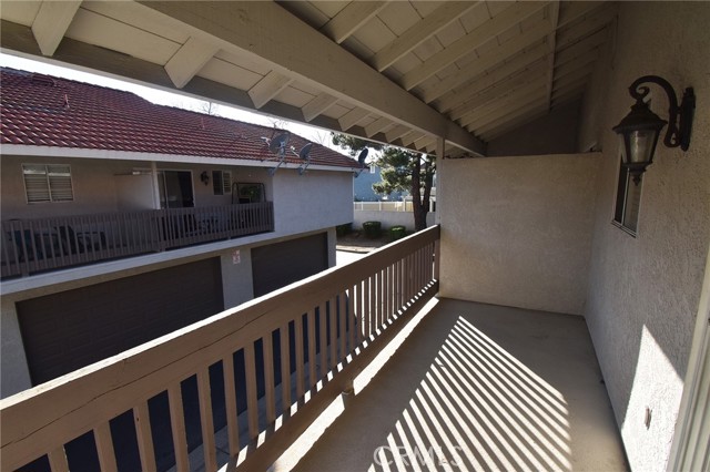 Detail Gallery Image 6 of 17 For 9872 Highland #B,  Rancho Cucamonga,  CA 91737 - 2 Beds | 2 Baths