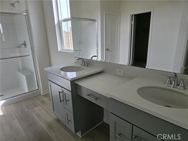 11726 Rockingham Street, Moreno Valley CA: https://media.crmls.org/medias/f30a324d-3a4f-4d63-8dcd-19973a346357.jpg