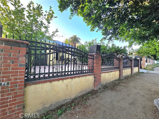 Detail Gallery Image 47 of 51 For 14023 Hubbard St, Sylmar,  CA 91342 - 7 Beds | 4 Baths