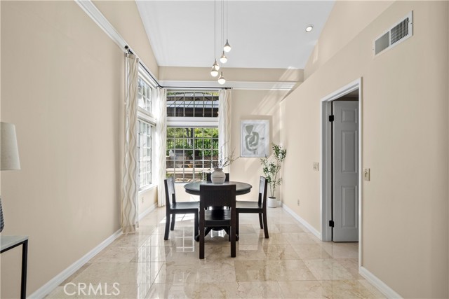 Detail Gallery Image 12 of 60 For 25009 Wintergreen Ct, Stevenson Ranch,  CA 91381 - 4 Beds | 3 Baths