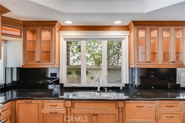 Detail Gallery Image 13 of 29 For 8 Marquesa, Dana Point,  CA 92629 - 3 Beds | 3 Baths