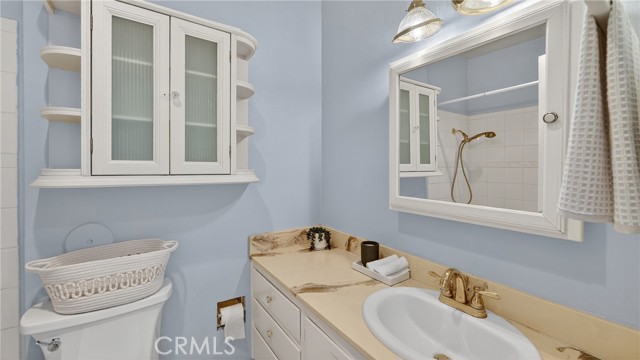 Detail Gallery Image 25 of 31 For 1800 W Gramercy #17,  Anaheim,  CA 92801 - 4 Beds | 2/1 Baths