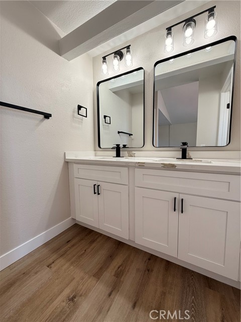 Detail Gallery Image 14 of 19 For 17020 Micallef St, Fontana,  CA 92336 - 4 Beds | 2/1 Baths