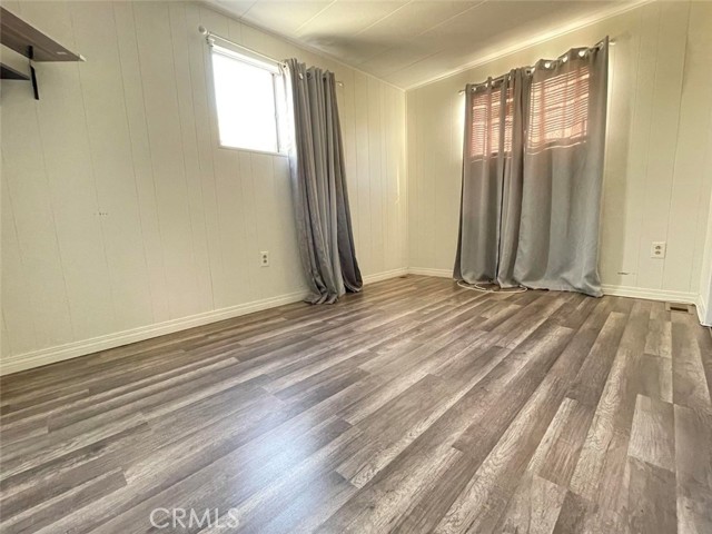 Detail Gallery Image 7 of 10 For 43850 20th St #211,  Lancaster,  CA 93535 - 2 Beds | 1 Baths