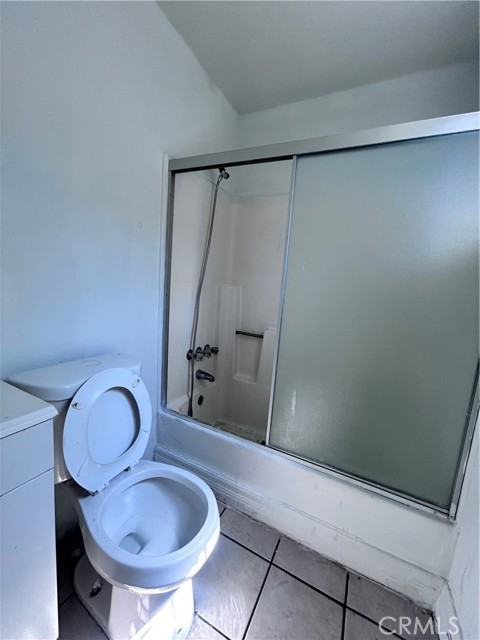 1728 W 55th Street, Los Angeles CA: https://media.crmls.org/medias/f3102cff-213a-466c-b6cf-963eff411e2c.jpg