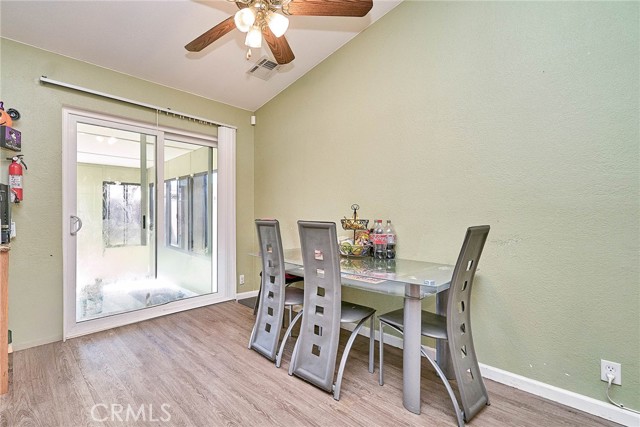 Detail Gallery Image 9 of 26 For 43659 Ponderosa, Lancaster,  CA 93535 - 3 Beds | 2 Baths