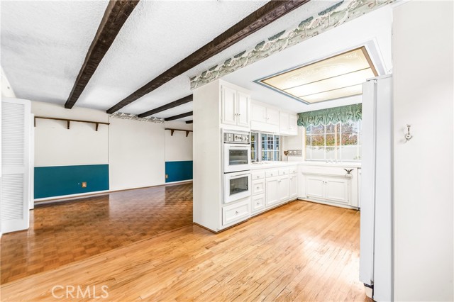 Detail Gallery Image 15 of 46 For 4501 Fir, Seal Beach,  CA 90740 - 4 Beds | 2 Baths