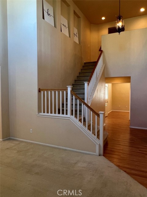 30606 Tomales Lane, Murrieta CA: https://media.crmls.org/medias/f312bc69-9125-45da-ade1-d83e6cf798e1.jpg