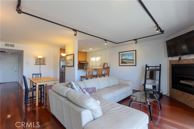 320 Hermosa Avenue, Hermosa Beach, California 90254, 1 Bedroom Bedrooms, ,1 BathroomBathrooms,Residential,For Sale,Hermosa,SB25240134 320 Hermosa Avenue, Hermosa Beach, California 90254, 1 Bedroom Bedrooms, ,1 BathroomBathrooms,Residential,For Sale,Hermosa,SB25240134