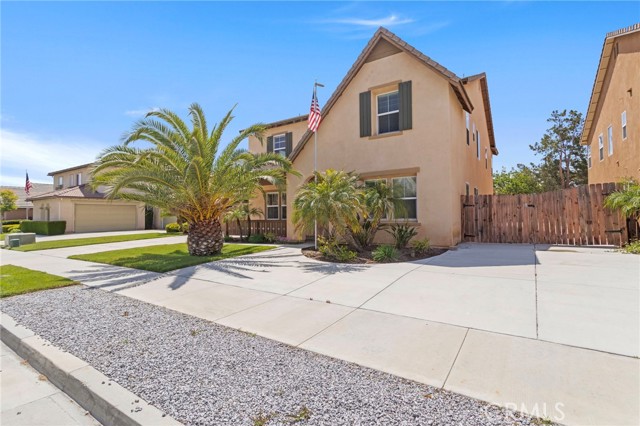 32701 Juniper Berry Drive, Winchester CA: https://media.crmls.org/medias/f3132c55-3cdc-42d6-9968-f125fd58e7f1.jpg