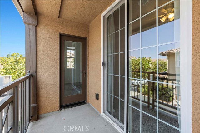 28507 Herrera Street, Valencia CA: https://media.crmls.org/medias/f31368ed-fa16-45b4-93d1-edfbe68407d9.jpg