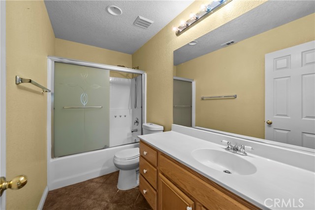 Detail Gallery Image 25 of 37 For 45541 Robinson Dr, Lancaster,  CA 93535 - 4 Beds | 2 Baths