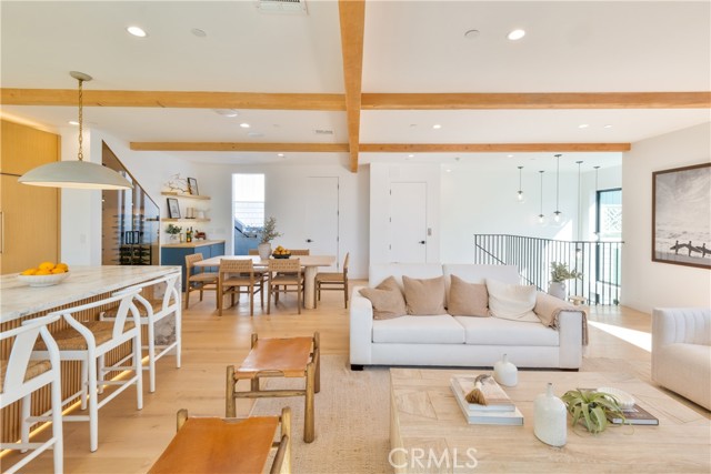Detail Gallery Image 5 of 54 For 707 2nd St, Hermosa Beach,  CA 90254 - 4 Beds | 4/1 Baths