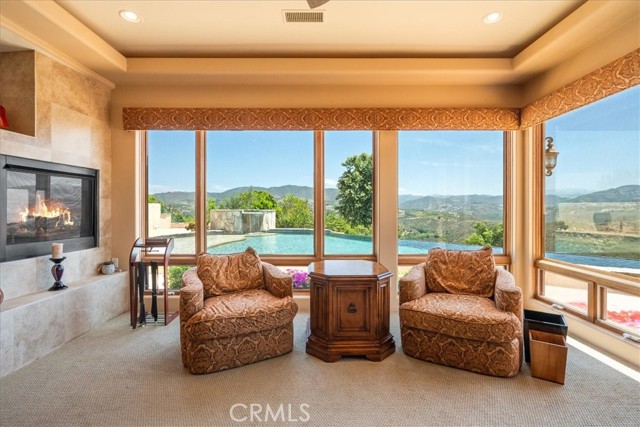 1917 Santa Margarita Drive, Fallbrook CA: https://media.crmls.org/medias/f314c1fb-f7f1-48bf-bc20-1d604dc3b40b.jpg