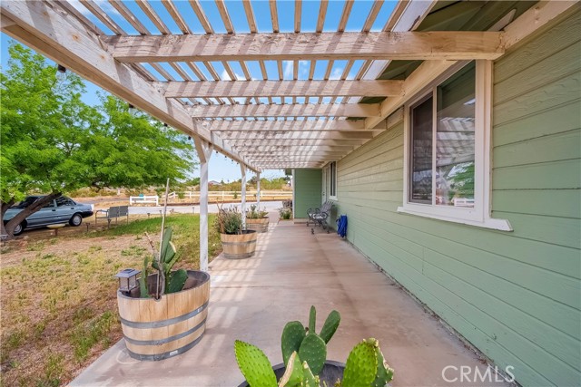Detail Gallery Image 6 of 36 For 17133 Mesquite Rd, Apple Valley,  CA 92307 - 3 Beds | 2 Baths