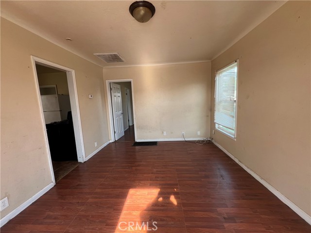 Detail Gallery Image 9 of 23 For 3326 W Henson, Riverdale,  CA 93656 - 2 Beds | 1 Baths