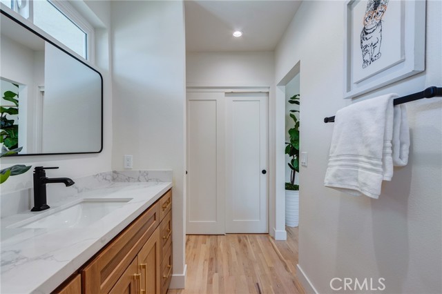 Detail Gallery Image 48 of 74 For 11919 Mayfield, Los Angeles,  CA 90049 - 3 Beds | 3 Baths