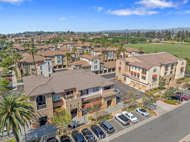 Detail Gallery Image 44 of 49 For 243 Riverdale Ct #431,  Camarillo,  CA 93010 - 3 Beds | 2/1 Baths