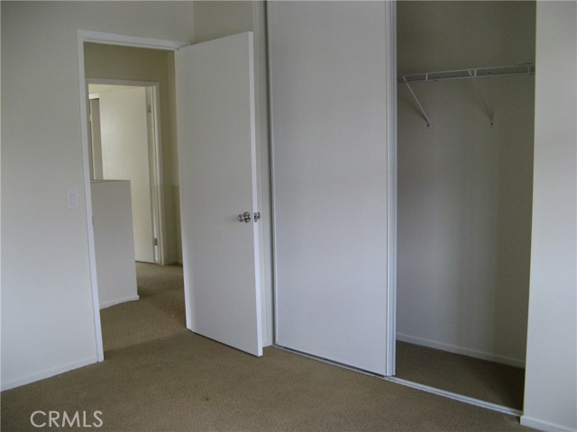 12022 Loyola Court, Fontana CA: https://media.crmls.org/medias/f3193ede-07b1-4d2f-a053-d40e5705787a.jpg