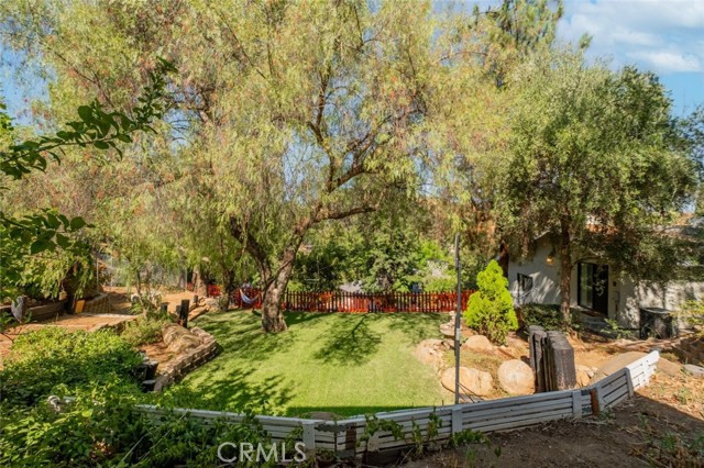 Detail Gallery Image 17 of 59 For 9530 Wheatland Ave, Shadow Hills,  CA 91040 - 3 Beds | 2/1 Baths