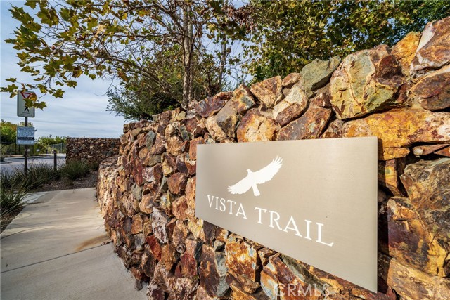 11298 Finders Court, Corona CA: https://media.crmls.org/medias/f31c6002-ba3c-4c7e-a164-a11c2820360c.jpg