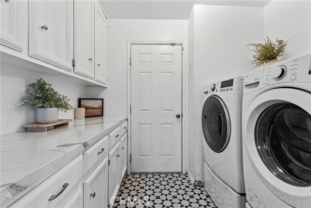 Detail Gallery Image 14 of 41 For 2212 Lavon, Ceres,  CA 95307 - 3 Beds | 2 Baths