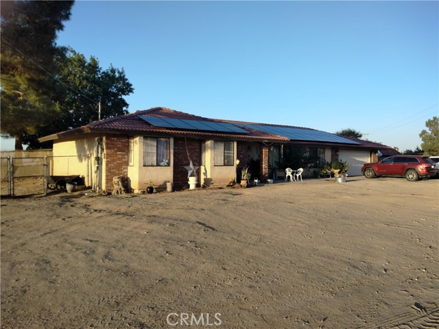 2390 Trinity Road, Pinon Hills CA: https://media.crmls.org/medias/f31cb7a1-a7c0-4e72-b9eb-415f15012e61.jpg