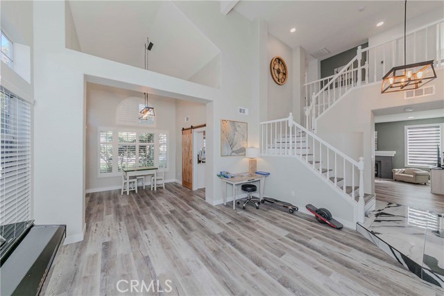 Detail Gallery Image 16 of 67 For 16396 High Bluff Ct, Riverside,  CA 92503 - 4 Beds | 3 Baths