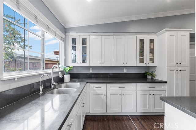 Detail Gallery Image 1 of 14 For 1416 Millbury Ave, La Puente,  CA 91746 - 4 Beds | 2 Baths