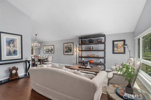 14801 Mayten Avenue, Irvine CA: https://media.crmls.org/medias/f31d63b4-67c1-46e5-9aa6-34d64f6c1d13.jpg